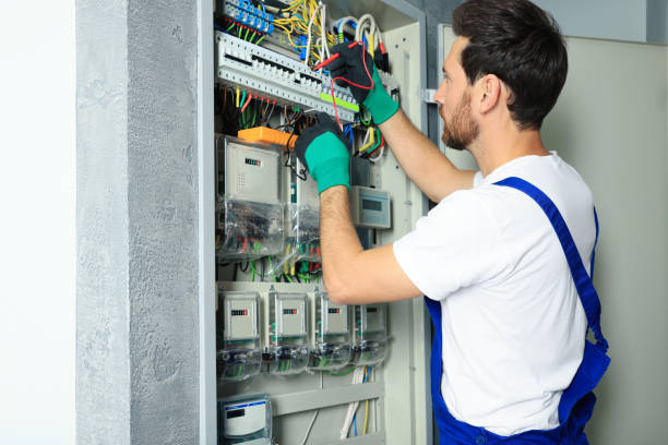 Professional Electrician in Brookfield, MO